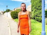 Mel, 24ans, installatrice de piscines à Saint-Tropez !